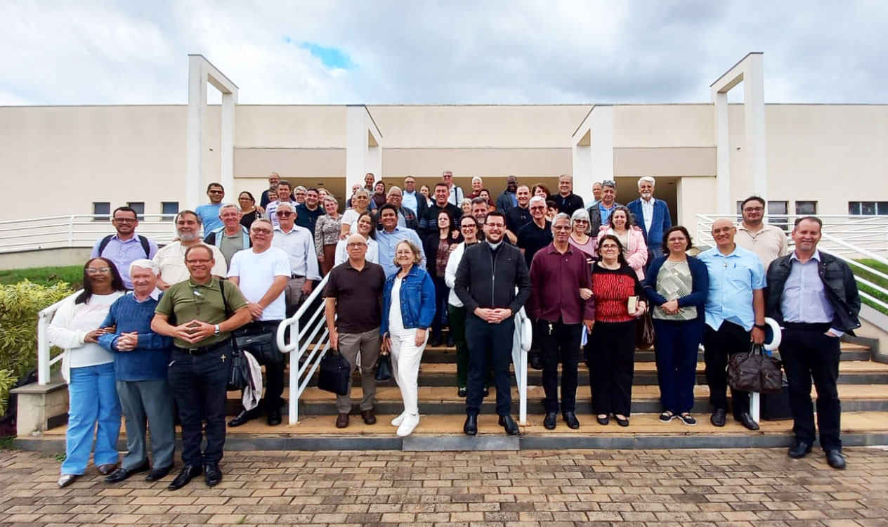 DIÁCONOS E ESPOSAS DA DIOCESE DE LIMEIRA (SP) REALIZARAM REUNIÃO PRESENCIAL