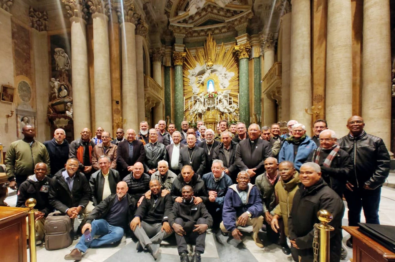 DIÁCONOS DE BRASÍLIA ESTIVERAM REUNIDOS COM DIÁCONOS DE PAISES DE LÍNGUA PORTUGUESA NO JUBILEU DOS DIÁCONOS NO VATICANO