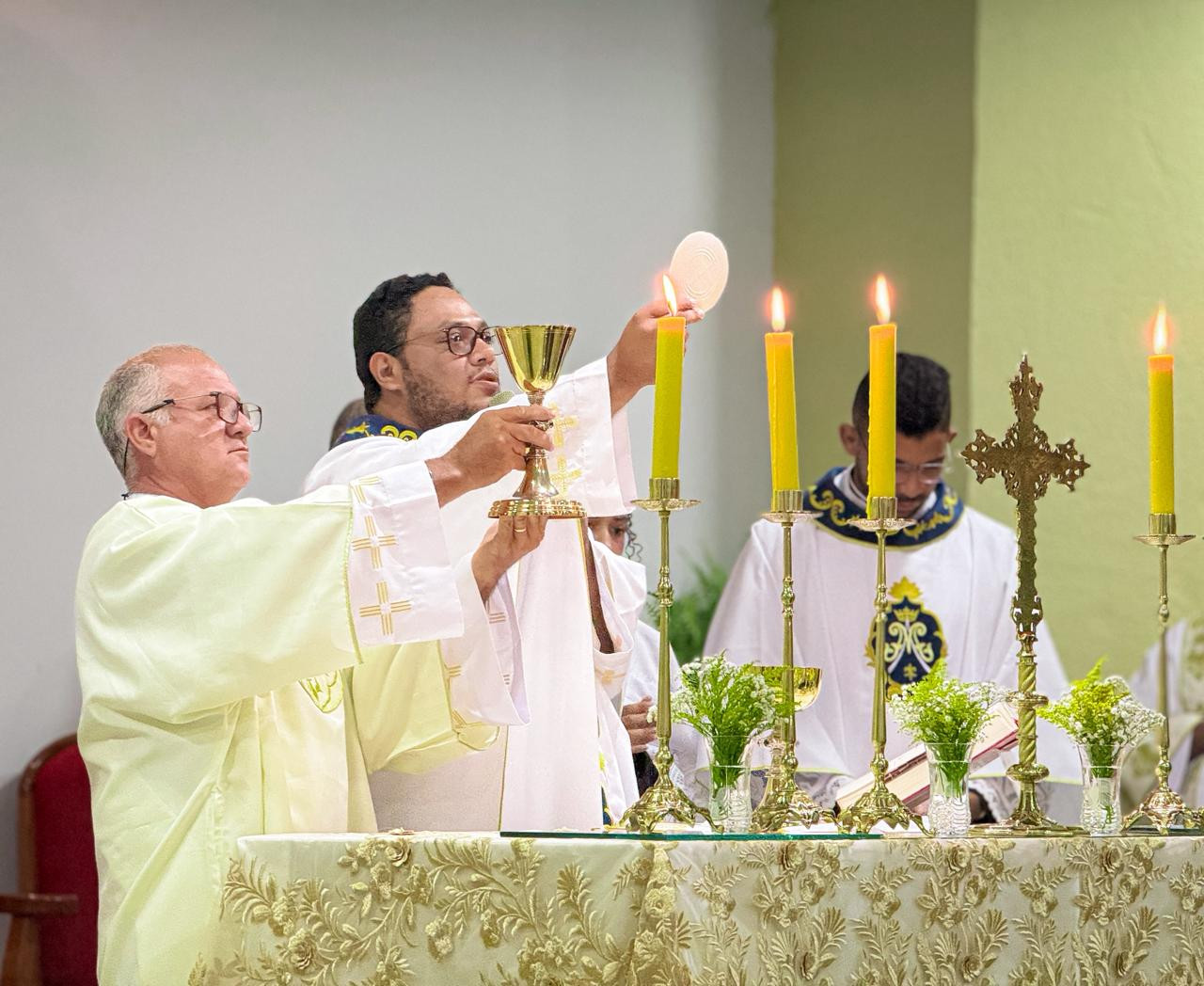 REUNIÃO DOS DIÁCONOS DA DIOCESE DE PORTO NACIONAL (TO) CELEBROU 20 ANOS DE ORDENAÇÃO DO DIÁCONO AUGUSTO DA COSTA BARROS