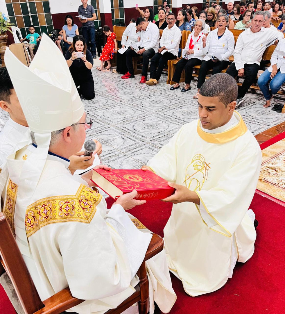 ORDENADO NOVO DIÁCONO PARA A DIOCESE DE HUMAITÁ (AM)