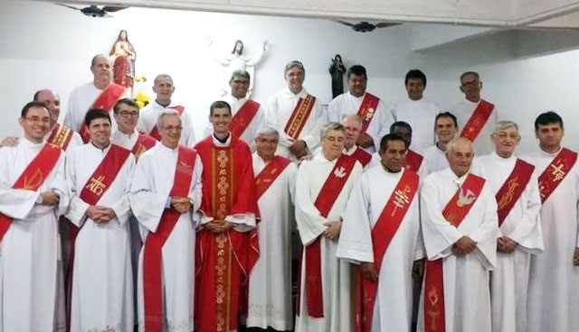 Diáconos da Diocese de Cachoeiro de Itapemirim (ES) celebram 37 anos de Ordenação