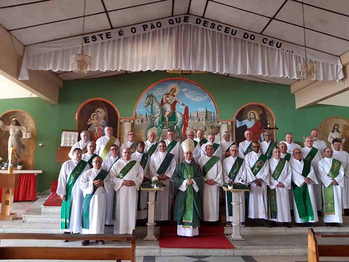 Diáconos e esposas da Arquidiocese de Porto Alegre (RS) realizam Retiro Espiritual