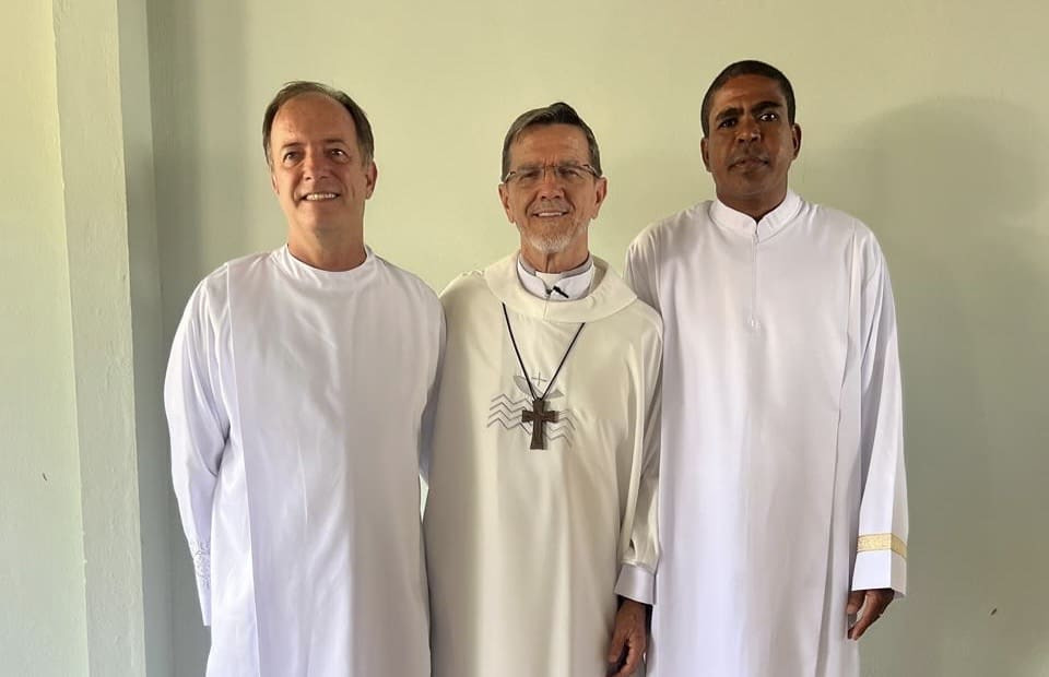 VOCACIONADOS SÃO ADMITIDOS ÀS ORDENS SACRAS EM CACHOEIRO DE ITAPEMIRIM (ES)