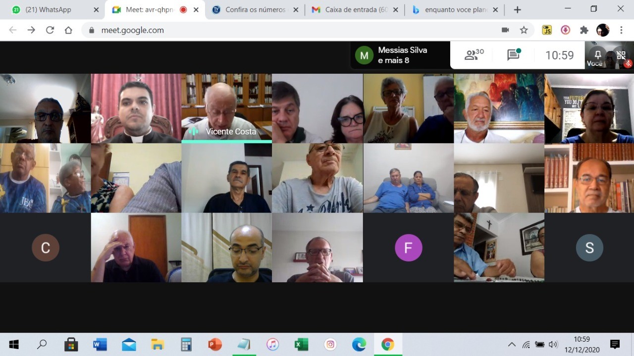 Diáconos da Diocese de Jundiaí assistem teleconferência sobre evangelizar no mundo conectado