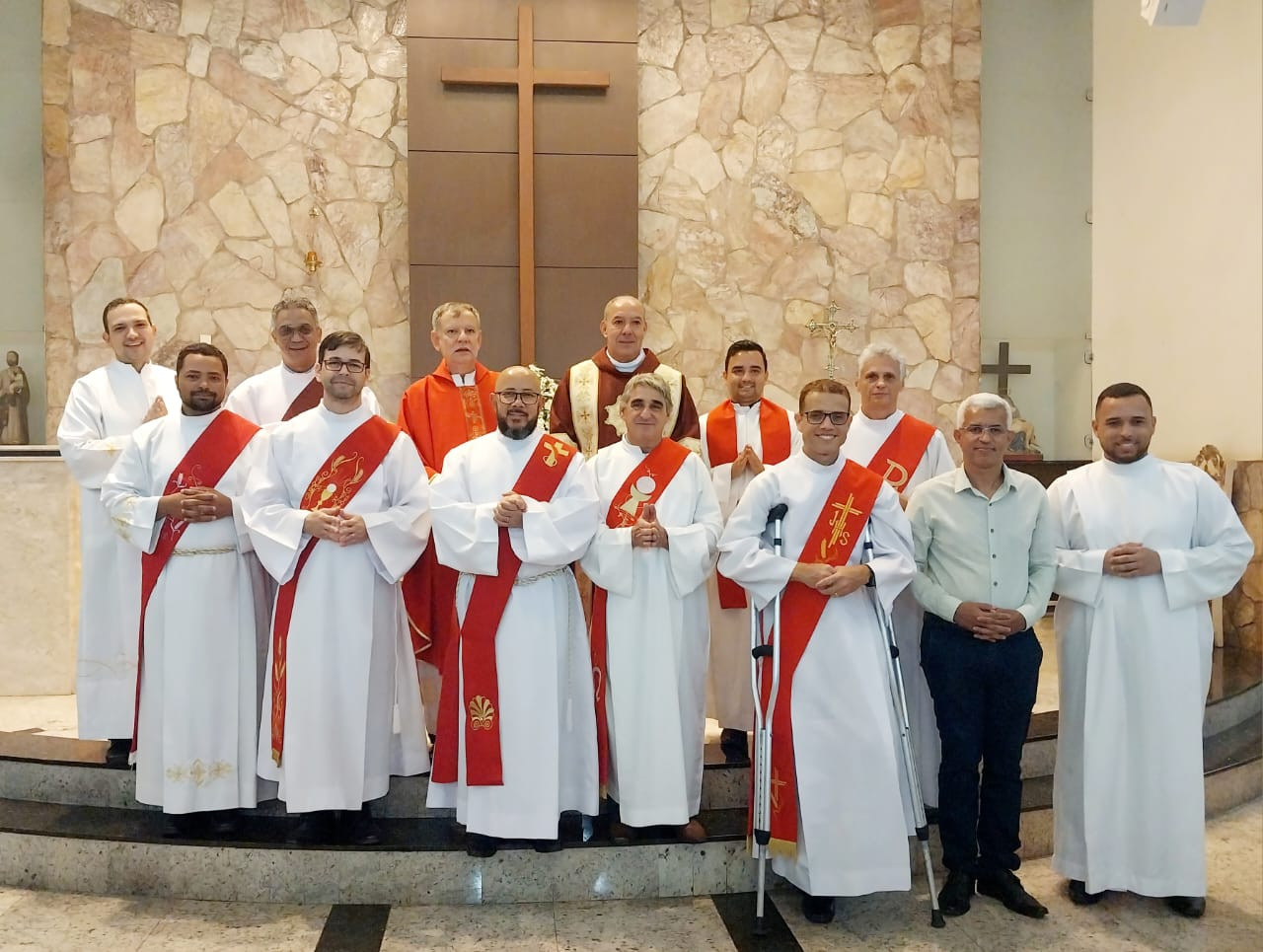 DIOCESE DE ITABIRA/CORONEL FABRICIANO (MG) CELEBROU O DIA DO DIÁCONO EM 3 REGIÕES PASTORAIS