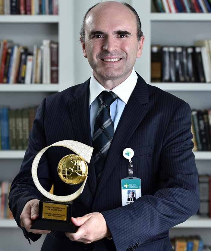 Fundação Hospitalar São Francisco de Assis, de Belo Horizonte recebe Prêmio Excelência da Saúde
