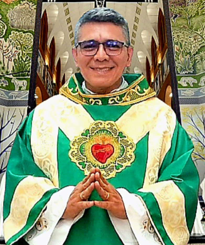 DIÁCONO, PRESENÇA VIVA DO CRISTO SERVIDOR NO MEIO DA COMUNIDADE