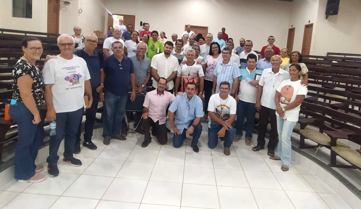DIÁCONOS E ESPOSAS DA DIOCESE DE RIO BRANCO (AC) REALIZARAM RETIRO ESPIRITUAL CANÔNICO