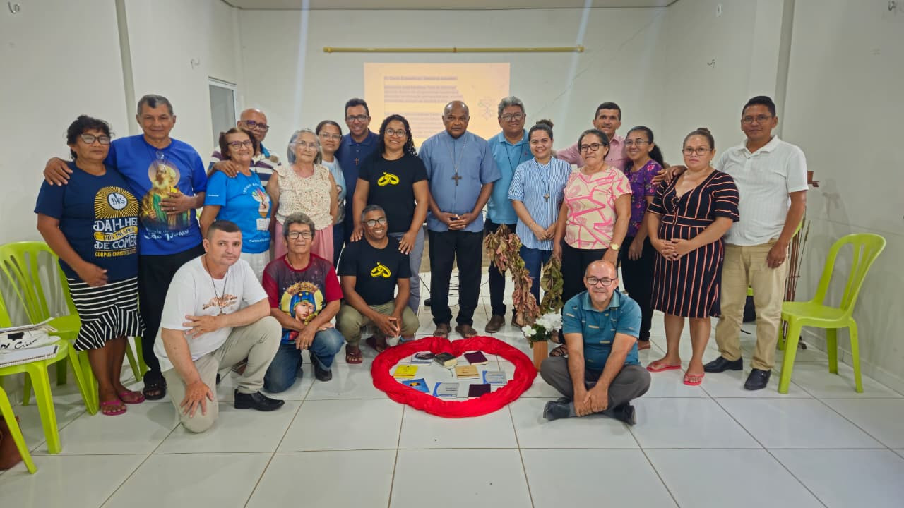 DIÁCONOS E ESPOSAS DA DIOCESE DE BREJO (MA) REALIZARAM ENCONTRO DE FORMAÇÃO