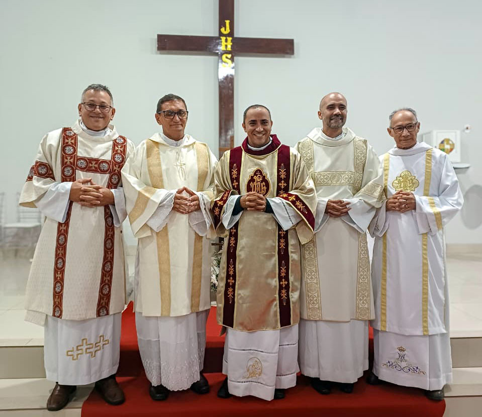 ORDENAÇÃO AO DIACONATO PERMANENTE DE PEDRO OLIVEIRA DA SILVA, DA DIOCESE DE VIANA (MA)