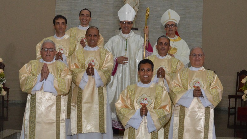 Bispo Diocesano - Diocese de Itabira - Cel. Fabriciano
