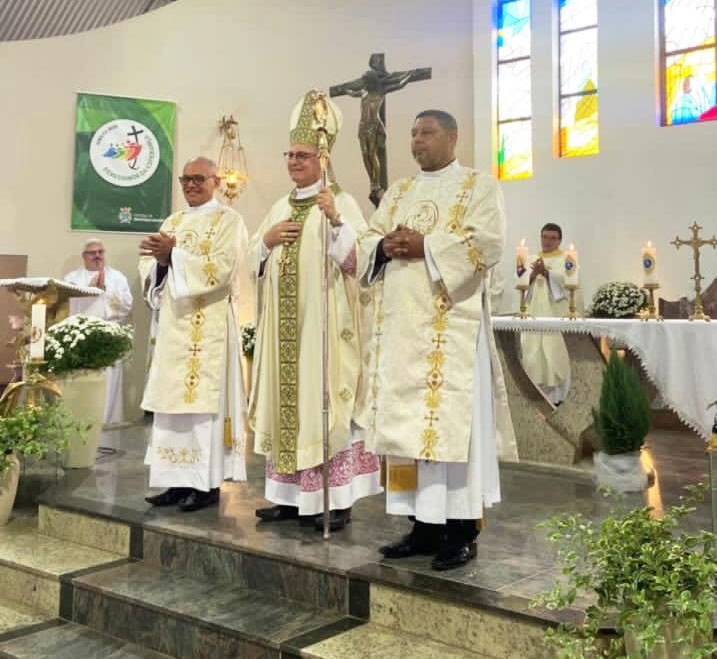 DOIS NOVOS DIÁCONOS PERMANENTES PARA A DIOCESE DE MOGI DAS CRUZES (SP)