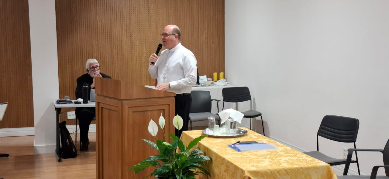 PALESTRA DE DOM VALTER MAGNO NO ENCONTRO DE FORMADORES EM BRASÍLIA (DF)