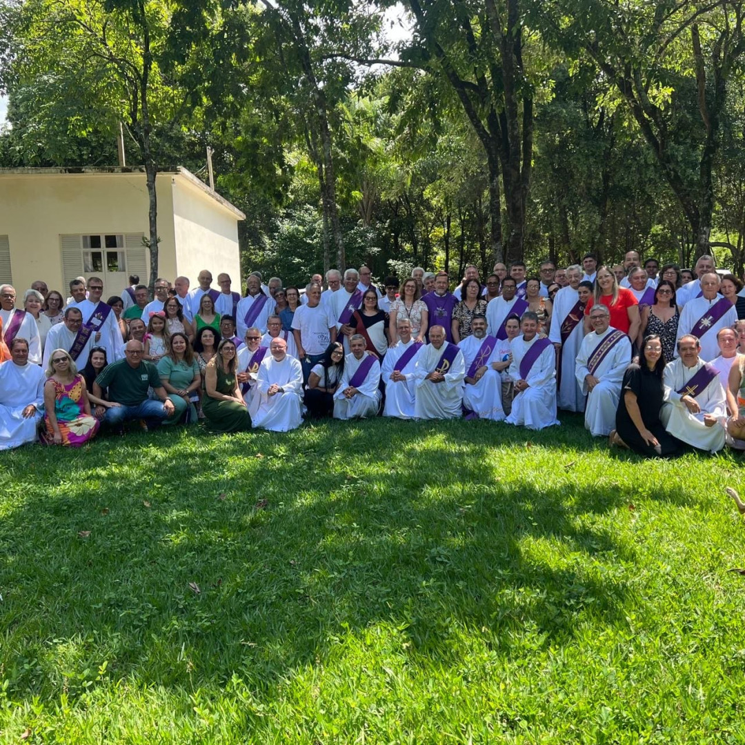 RETIRO ANUAL REÚNE DIÁCONOS PERMANENTES E ESPOSAS EM JERÔNIMO MONTEIRO (ES), DIOCESE DE CACHOEIRO DE ITAPEMIRIM (ES)