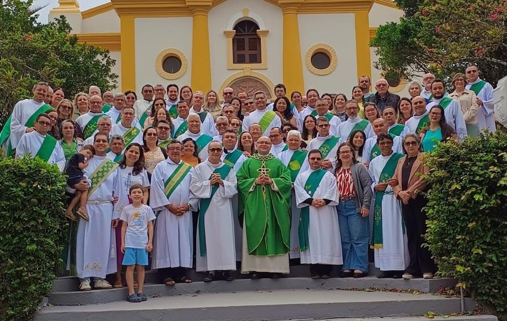 REALIZADO RETIRO DOS DIÁCONOS PERMANENTES E ESPOSAS DA ARQUIDIOCESE DE FORTALEZA (CE)