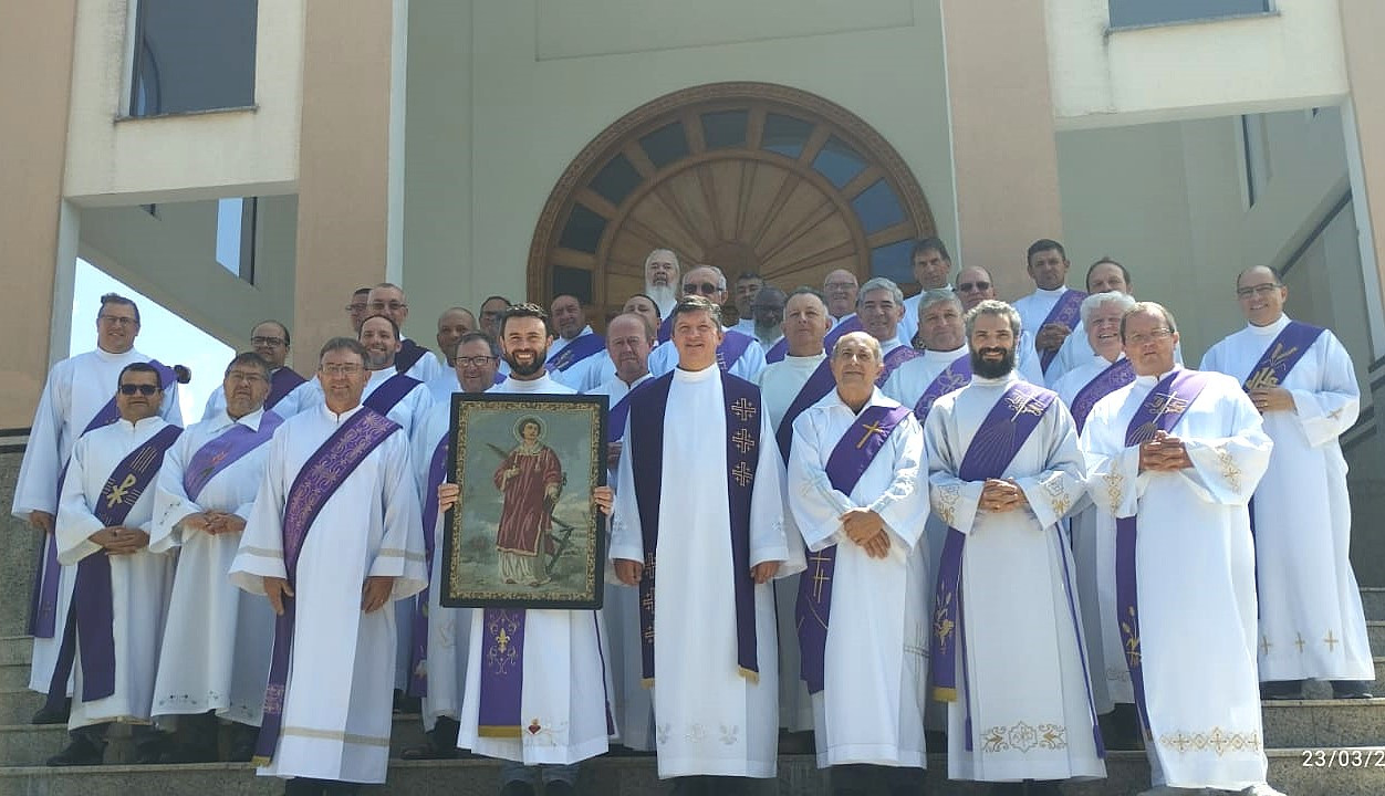 RETIRO CANÔNICO DOS DIÁCONOS DA DIOCESE DE SÃO JOSÉ DOS PINHAIS (PR)