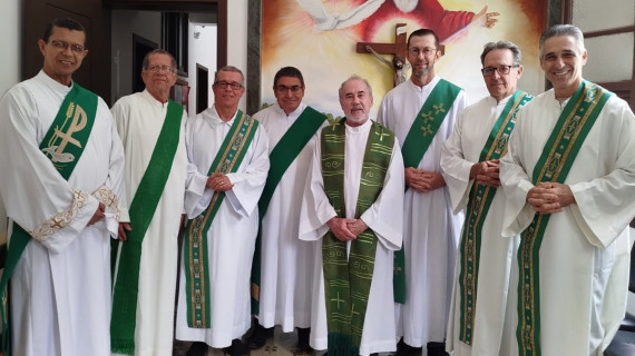 DIÁCONOS PERMANENTES DA DIOCESE DE COLATINA (ES) PARTICIPARAM DE RETIRO ANUAL CANÔNICO
