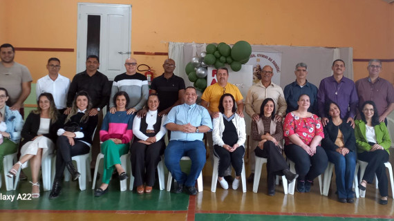 REALIZADO RETIRO ESPIRITUAL DOS CANDIDATOS AO DIACONADO E ESPOSAS DA DIOCESE DE TEÓFILO OTONI (MG)
