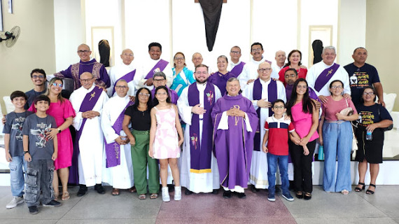 VICARIATO DE NATAL REUNE DIACONOS E FAMILIAS