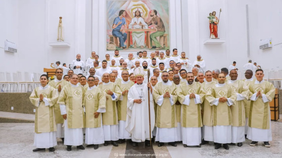 DIOCESE DE IMPERATRIZ (MA) ORDENA SEUS PRIMEIROS DIÁCONOS PERMANENTES
