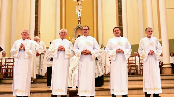 CINCO NOVOS DIÁCONOS PARA A DIOCESE DE SANTO ÂNGELO (RS)