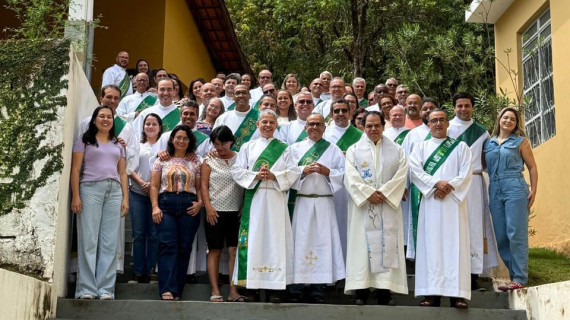 REALIZADO RETIRO ANUAL CANÔNICO DE DIÁCONOS E ESPOSAS DA DIOCESE DE ITABIRA/CORONEL FABRICIANO