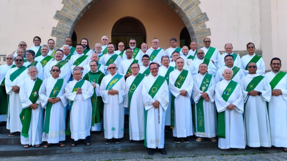 DIÁCONOS DA ARQUIDIOCESE DA PARAÍBA REALIZAM RETIRO
